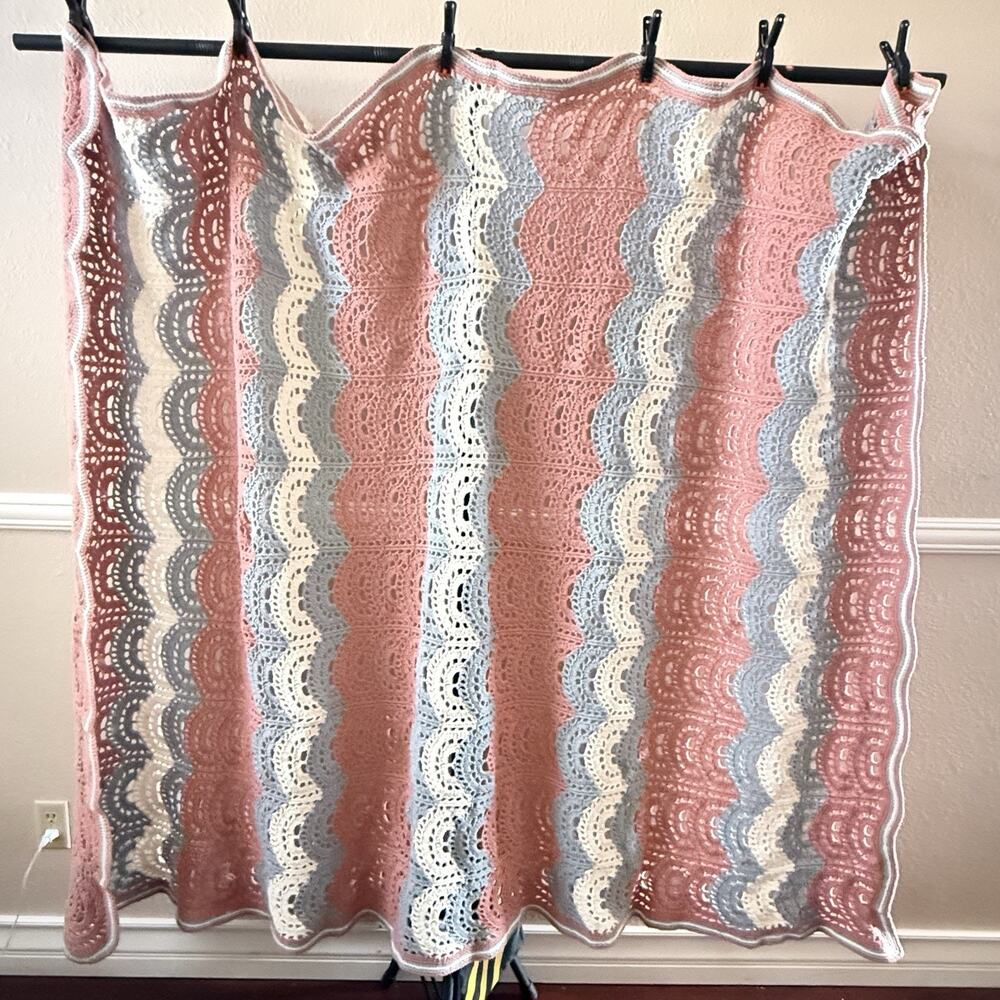 Vintage Handmade Crochet Blanket Afghan Lacy Fan Ripple Pink Grey White 62x72